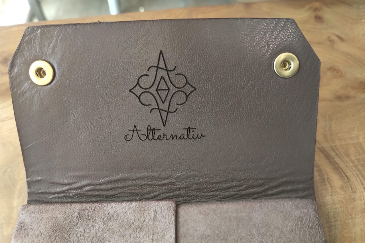 Gravure sur cuir - ABC Gravure - Maitre Artisan à Bordeaux